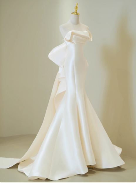 Robe de mariée classique sirène bustier en satin blanc, robes de mariée minimalistes DP1656