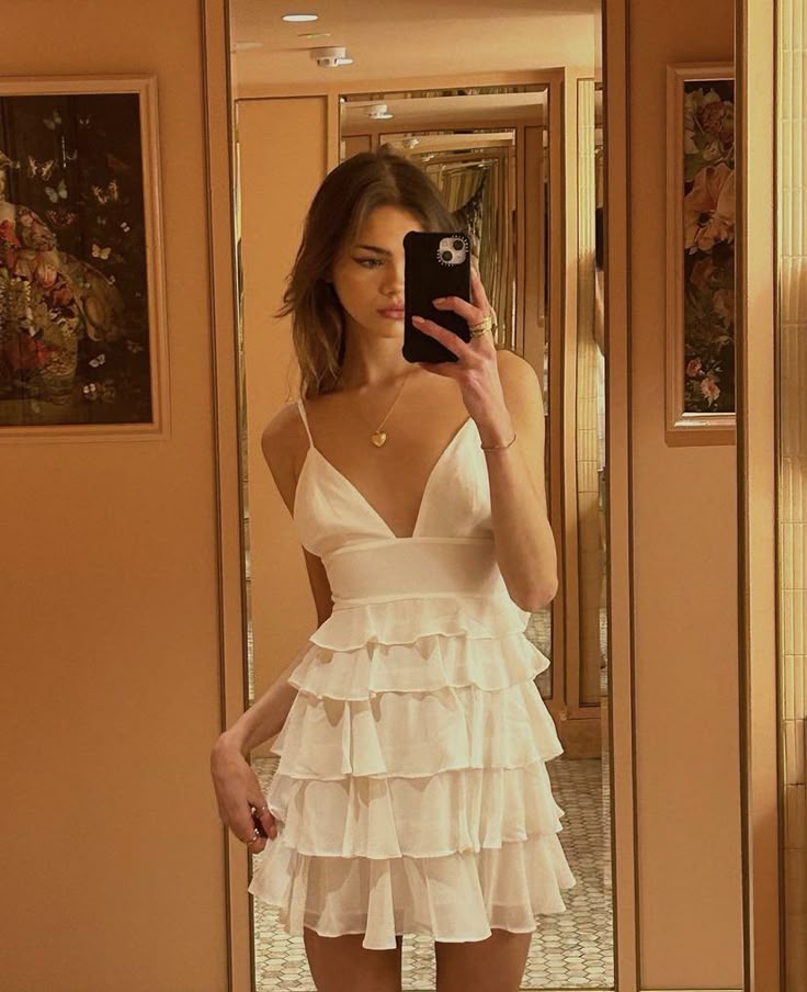 Simple A line Spaghetti Straps White Chiffon Homecoming Dress Summer Hoco Dresses Cocktail Dress DP1915
