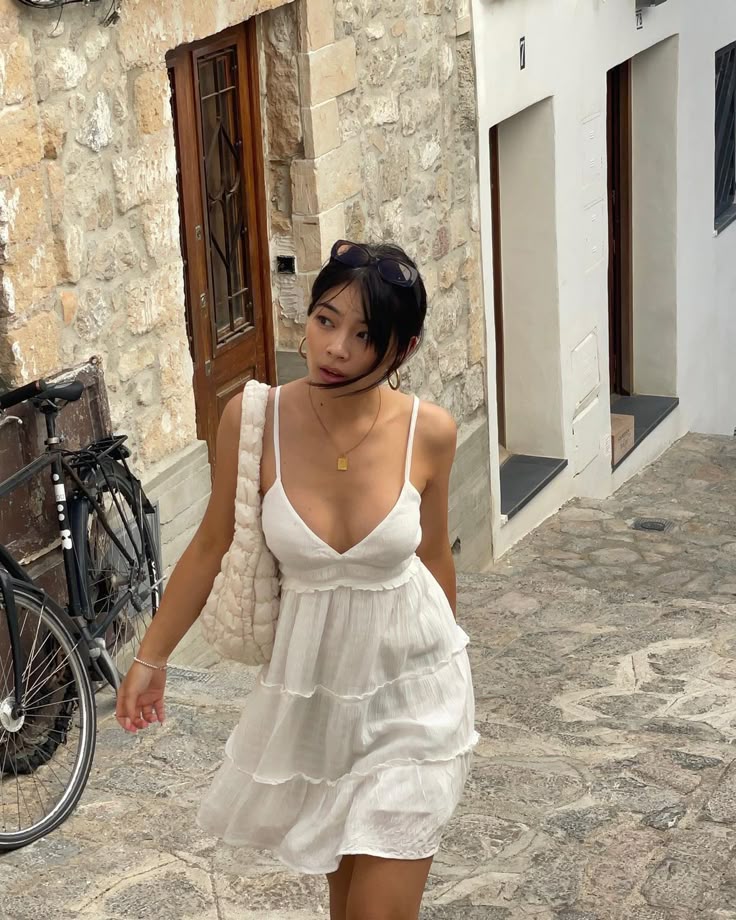 Simple A line Spaghetti Straps White Chiffon Homecoming Dress Summer Hoco Dresses Cocktail Dress DP1923