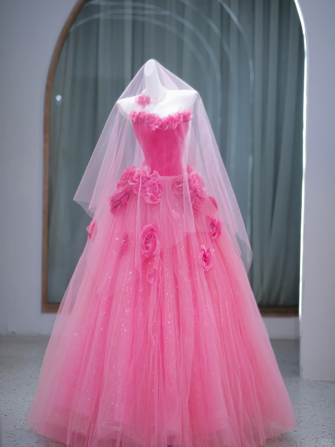 Gorgeous Ball Gown Sweetheart Hot Pink Floral Tulle Long Prom Dress Party Dress Graduation Dresses DP1999