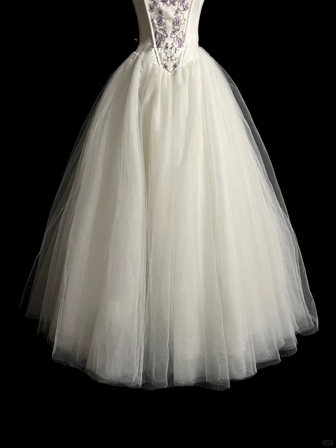 Vintage Ball Gown Off The Shoulder White Tulle Long Evening Party Gowns Evening Formal Dresses Evening Dress DP2024