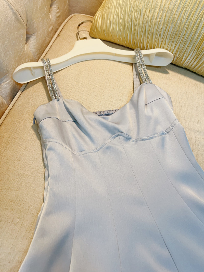 Edle A-Linie Träger Staubblau Satin Ballkleider Formelle Sommer Hochzeitsgastkleider Hochzeitsgast-Outfit DP2285