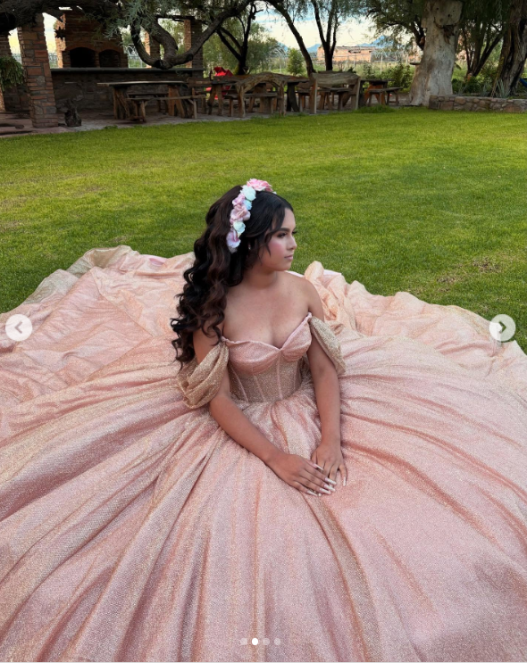 Modest Ball Gown Off-the-shoulder Gold Glitter Tulle Applique Long Quinceanera Dress Formal Gowns Vestido De 15 Anos Sweet 16 Dress DP2757
