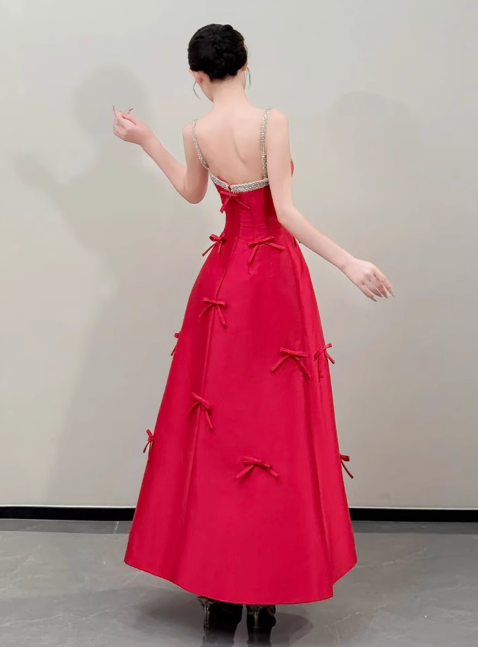 Modest A-Line Spaghetti Straps Birthday Dress Burgundy Long Satin Evening Gowns Special Formal Dresses Prom Dresses DP2773