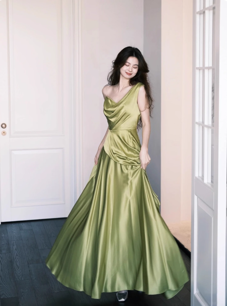 Modest Green A-Line Evening Dress Satin Asymmetric Neckline Long Prom Dress Elegant Formal Dress Wedding Guest Dress DP2833