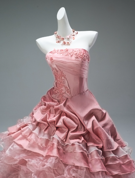 Stunning Strapless Pink Ball Gown Tiered Tulle Applique Beading Long Quinceanera Dress Satin Formal Gowns Vestido De 15 Anos Sweet 16 Dress DP2845