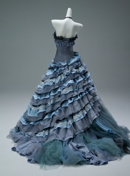 Stunning Strapless Ball Gown Tiered Tulle Lace Long Quinceanera Dress Navy Blue Formal Gowns Vestido De 15 Anos Sweet 16 Dress DP2847