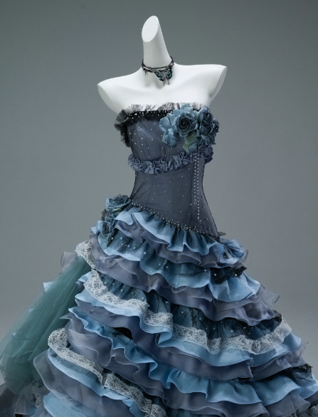 Stunning Strapless Ball Gown Tiered Tulle Lace Long Quinceanera Dress Navy Blue Formal Gowns Vestido De 15 Anos Sweet 16 Dress DP2847