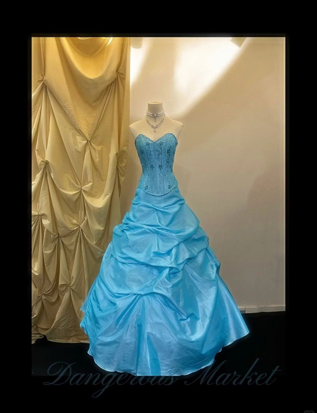 Vintage Blue Ball Gown Sweetheart Neck Quinceanera Dress Taffeta Sweet 16 Dress DP2948