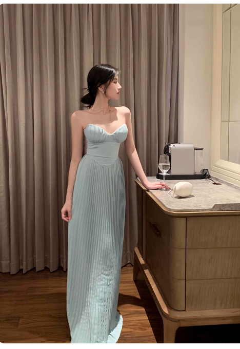 Sexy Sheath Evening Dresses, Chiffon Pleated Formal Dresses Blue Sleeveless Guest Dresses DP2993