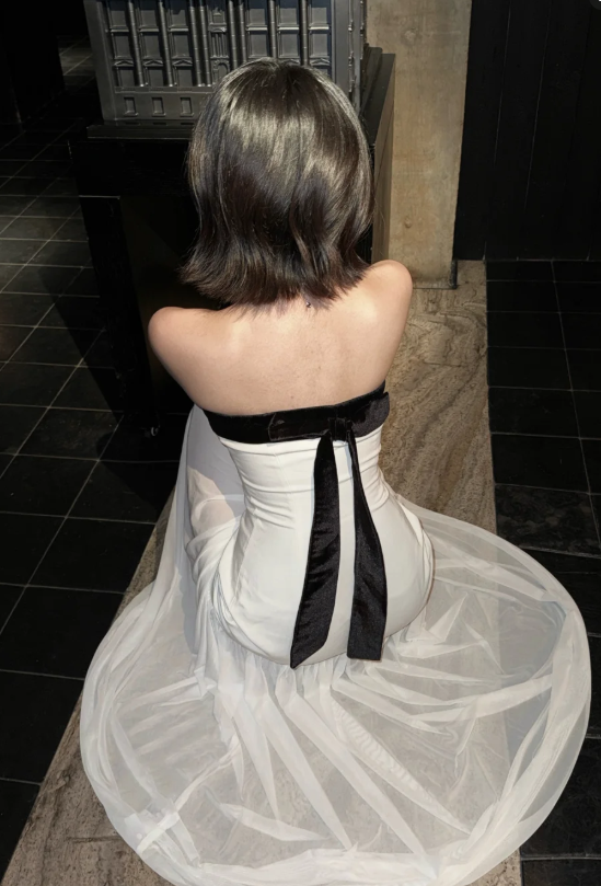 Süßes Ballkleid Spaghettiträger Silbergrau Mini Kurzes Formales Homecoming-Kleid Party Kurzes Ballkleid Hoco Kleider DH2684
