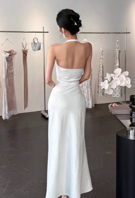 Chic Halter Sheath Satin Evening Dresses,White Formal Dresses DP3151