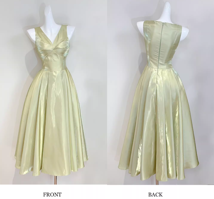 Süßes Ballkleid Spaghettiträger Silbergrau Mini Kurzes Formales Homecoming-Kleid Party Kurzes Ballkleid Hoco Kleider DH2684