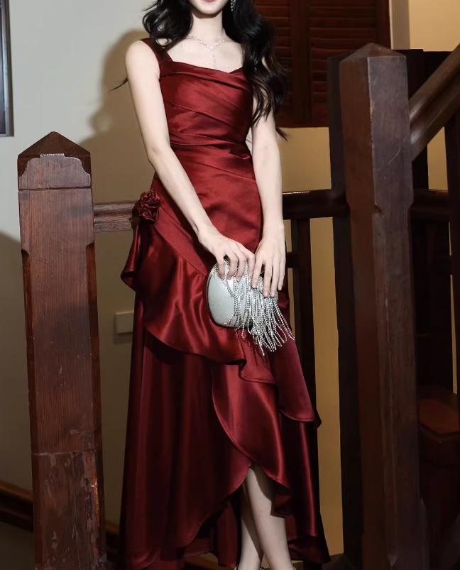 Gorgeous Sheath Long Prom Dresses Satin Sleeveless Formal Dresses Ruffle Burgundy Birthday Dresses DP3258