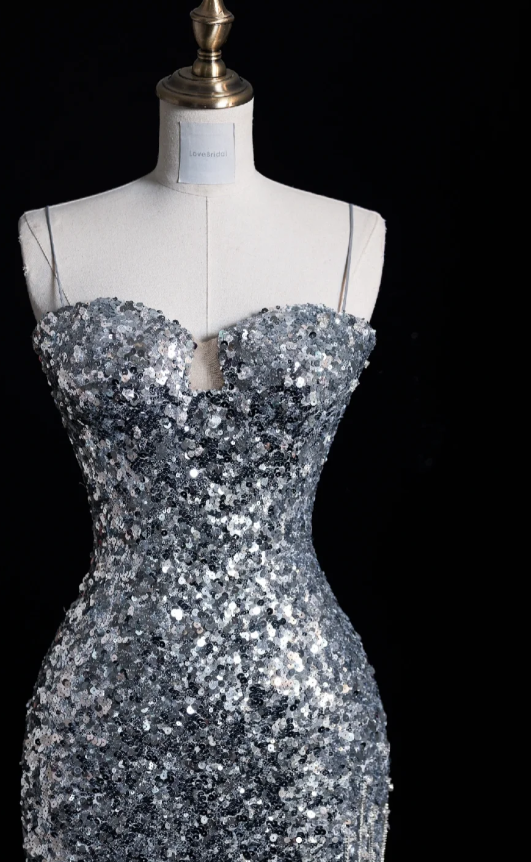 Elegant Spaghetti Straps Mermaid Long Prom Dresses Silver Sequin Formal Dresses Sleeveless Evening Dresses DP3277