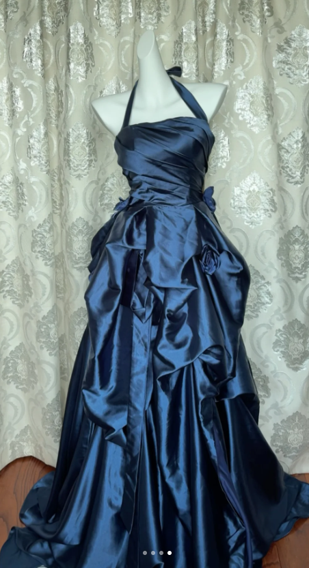 Vintage Halter A-Line Long Prom Dresses Satin Navy Blue Formal Dresses Sleeveless Evening Dresses DP3278