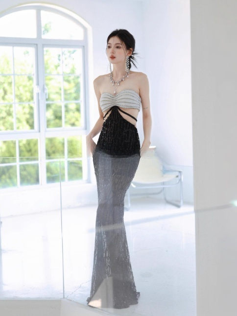 Sexy Strapless Mermaid Long Evening Dresses Beaded Sequin Party Dresses Black Prom Dresses DP3306