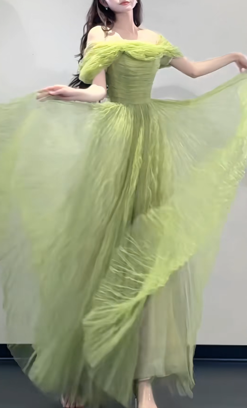 Cute Off-the-shoulder A-Line Green Long Prom Dresses Tulle Green Birthday Dresses Sweet 16 Dress DP3769