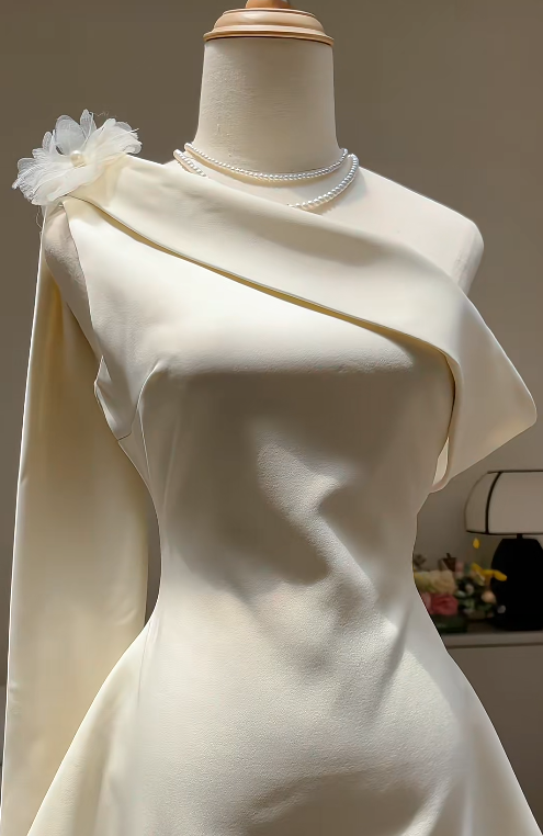 Fairy One-Shoulder Sheath Short Prom Dress Satin White Birthday Dress Sleeveless Homecoming Dresses DP3790