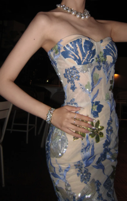 Chic Sweetheart Neck Sheath Long Prom Dresses Sleeveless Applique Evening Dresses DP3833