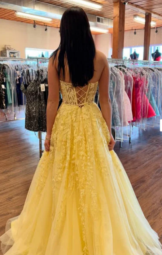 Chic Sweetheart A-line Yellow Long Prom Dresses Sleeveless Tulle Applique Yellow Birthday Dresses DP3857