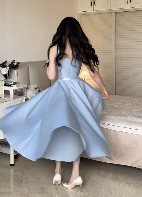 Elegant Spaghetti Strap A-Line Blue Wedding Guest Dresses Sleeveless Satin Mother of the Bride Dress DP3948