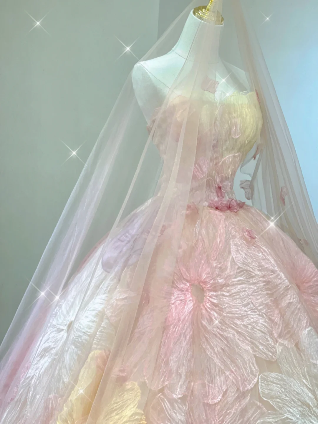 Pretty Ball Gown Strapless Pink Tulle Long Prom Dresses High School Outfits Evening Dresses DP401