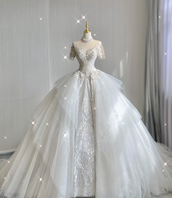 Unique Ball Gown High Neckline Lace Long White Wedding Dresses Summer Brides Dress DP416