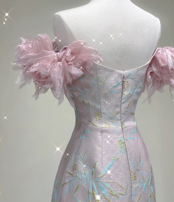 Elegantes A-Linien-Abendkleid aus Satin in Rosa, schulterfrei, langes Ballkleid, DP426