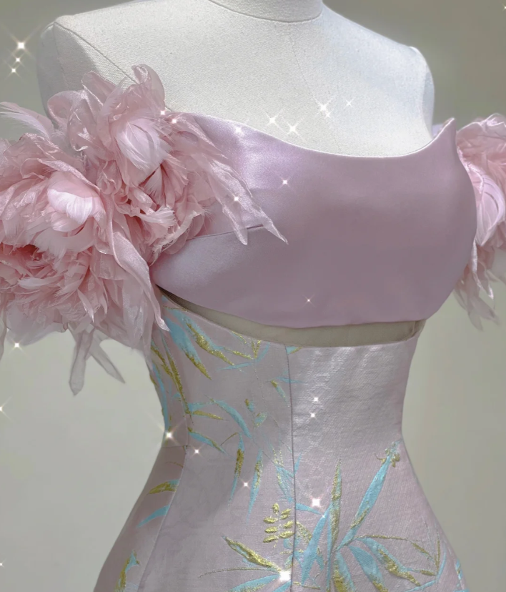 Elegantes A-Linien-Abendkleid aus Satin in Rosa, schulterfrei, langes Ballkleid, DP426