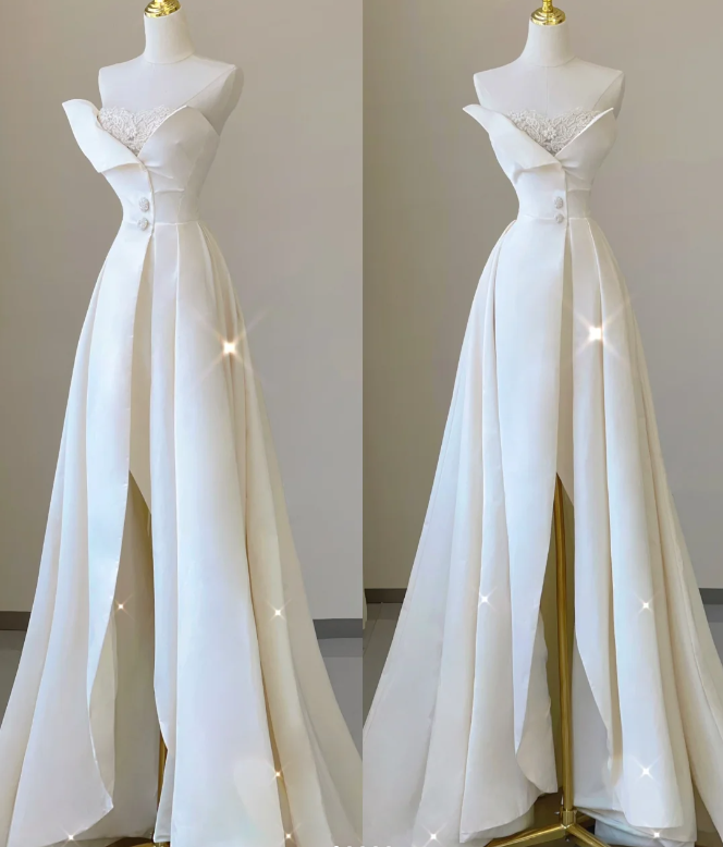 Robe de mariée longue en satin, décolleté bustier, coupe trapèze, blanche, DP459