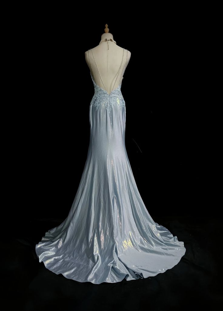 Robe de bal élégante et élégante, bleue, à bretelles spaghetti, plissée, décolleté en cœur, dos nu, DP479