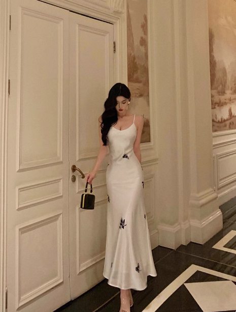 Cute Mermaid Spaghetti Straps Sleeveless White 18th Birthday Dress Party Gown Birthday Outfits For Women DP0539