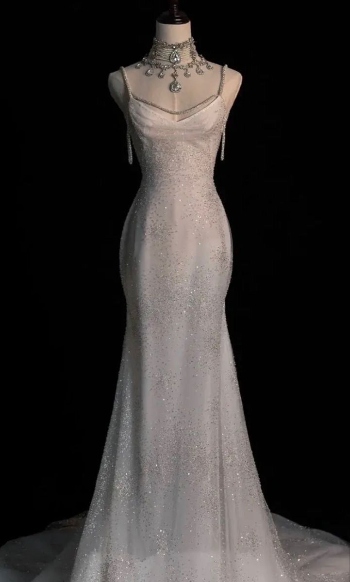 Robe de mariée sirène blanche chic à paillettes, longue, plissée, dos nu, DP621