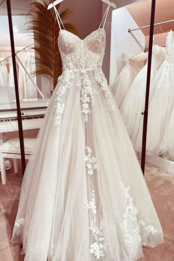 Robe de mariée chic et élégante, bretelles spaghetti italiennes, coupe trapèze, en dentelle, robes de mariée DP636