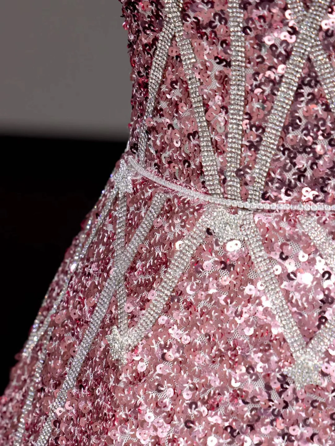 Fairy-tale Ball Gown Sweetheart Sequin Pink Silver Long Prom Dresses Evening Dresses DP640