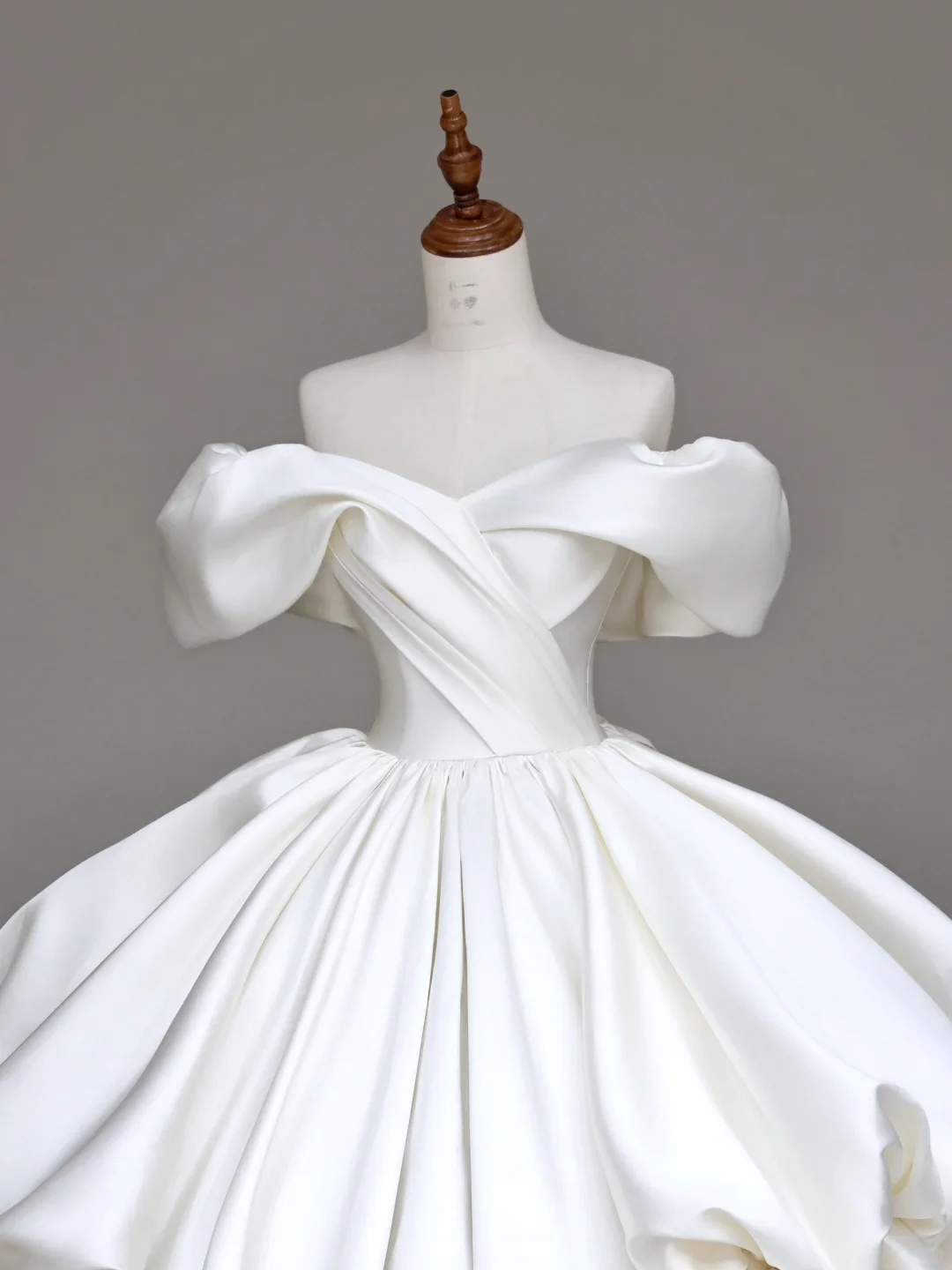 Classy Elegant Ball Gown Off The Shoulder White Short Sleeves Satin Wedding Dress Brides Dress DP695