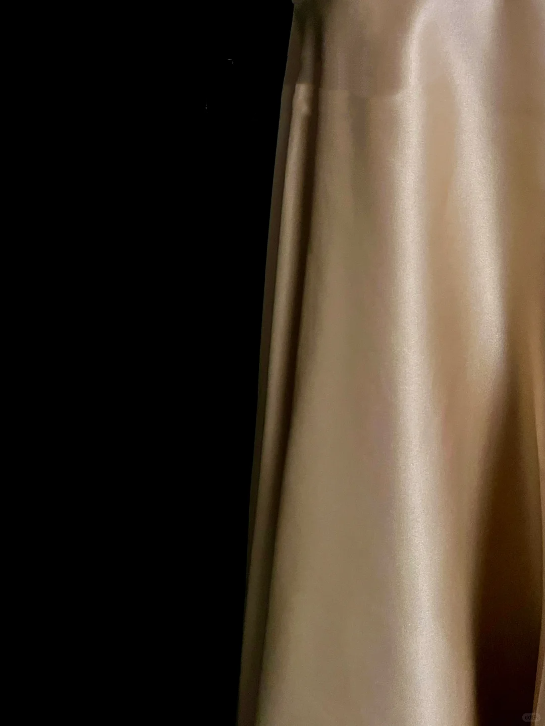 Robe de soirée longue en satin, style sirène, col licou, sans manches, à volants, DP940