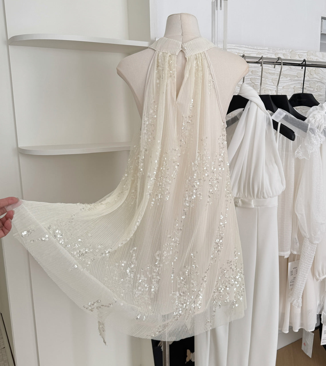Robe d'été courte et sexy à paillettes, décolleté en V, tenue de fête pour femmes, DP0116