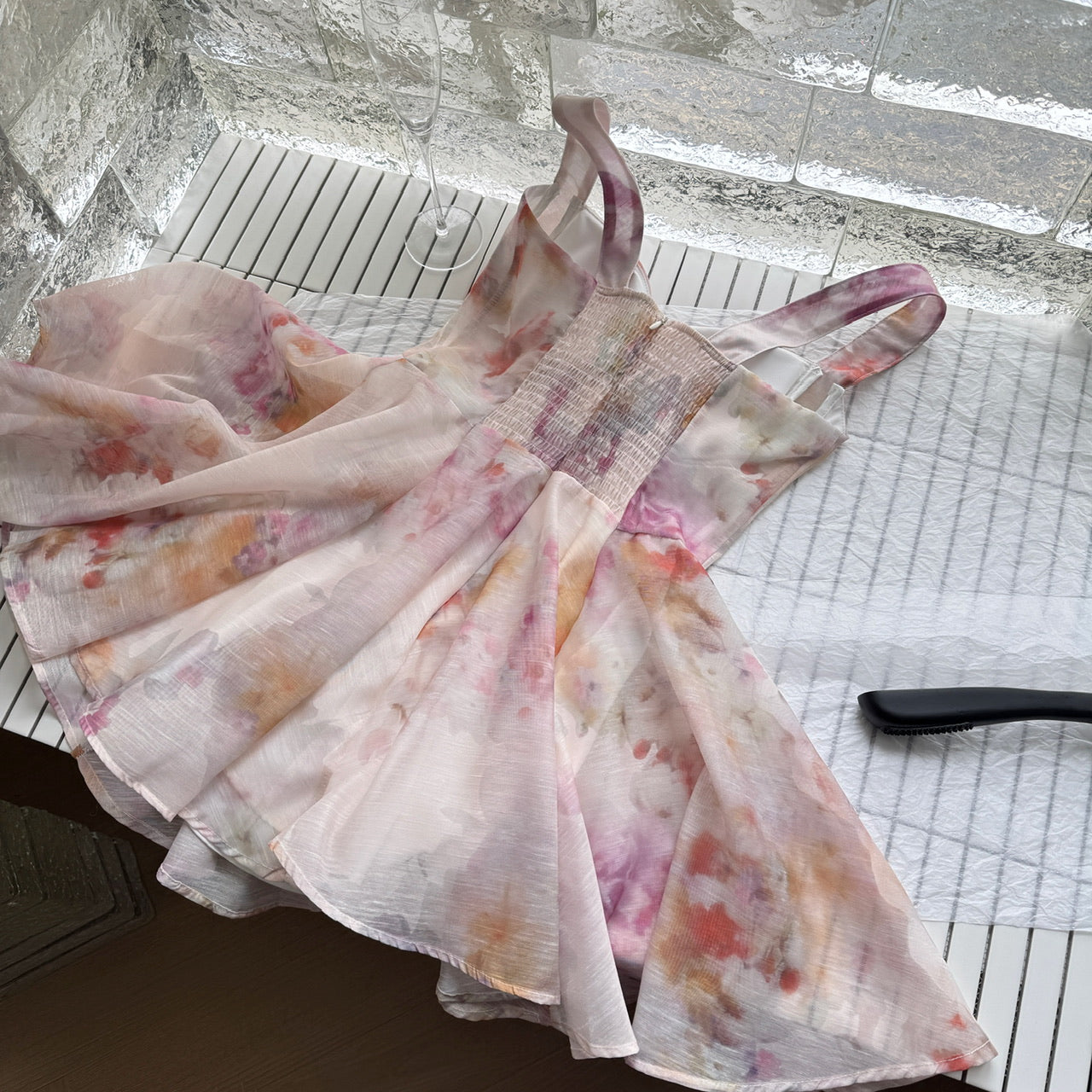 Robe d'été courte rose à bretelles trapèze, motif floral, tenue de fête, d'anniversaire, DP0138