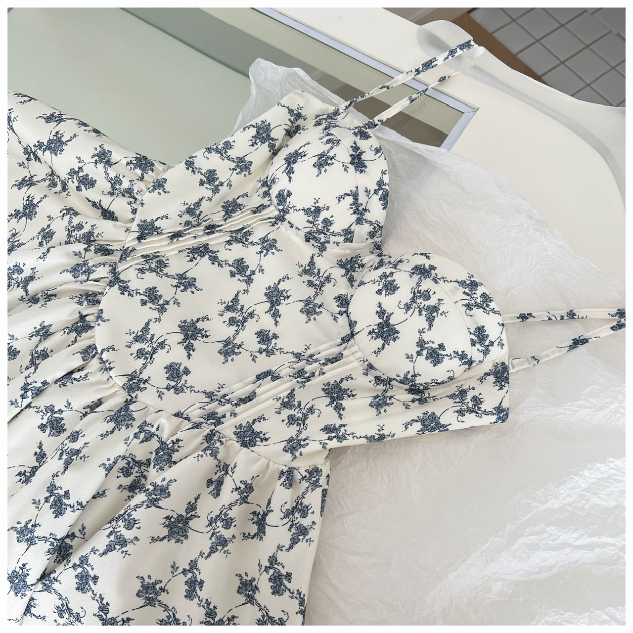 Robe d'été courte en mousseline de soie à fleurs bleues, bretelles spaghetti, coupe trapèze, tenue de fête, d'anniversaire, DP0146