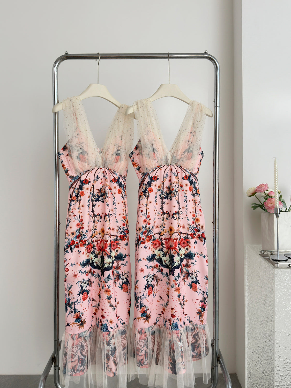 Cute Mermaid V Neckline Floral Pink Lace Long Summer Dress For Women DP0025