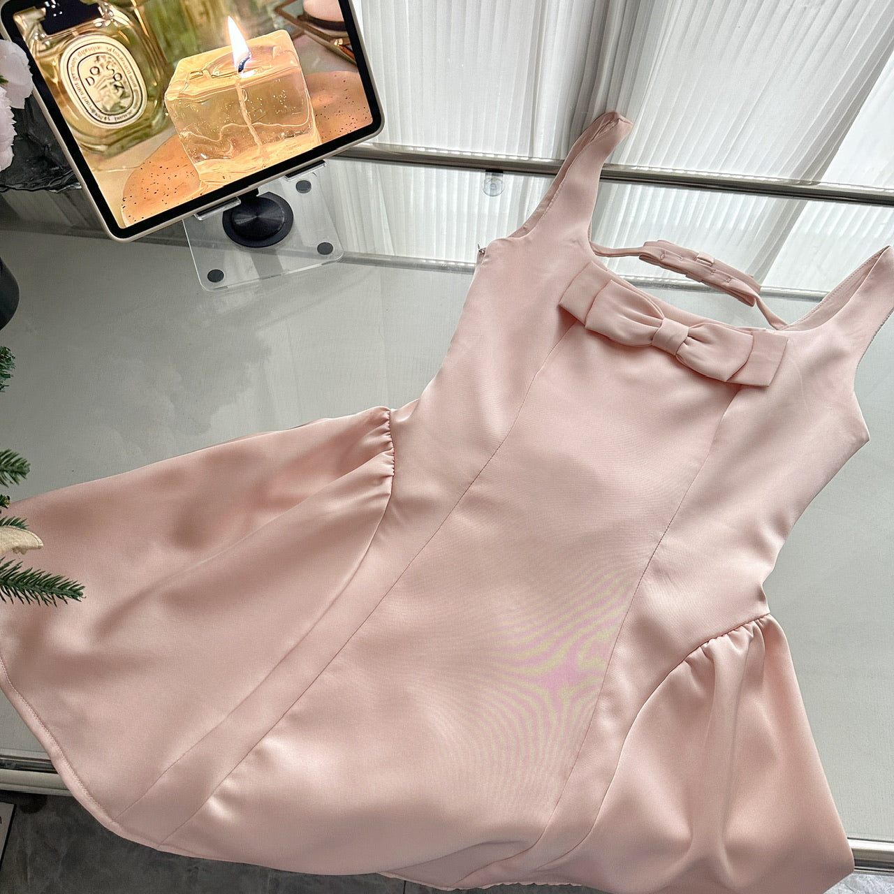 Robe trapèze décontractée en satin rose, tenue d'été courte, tenue de vacances, DP1407