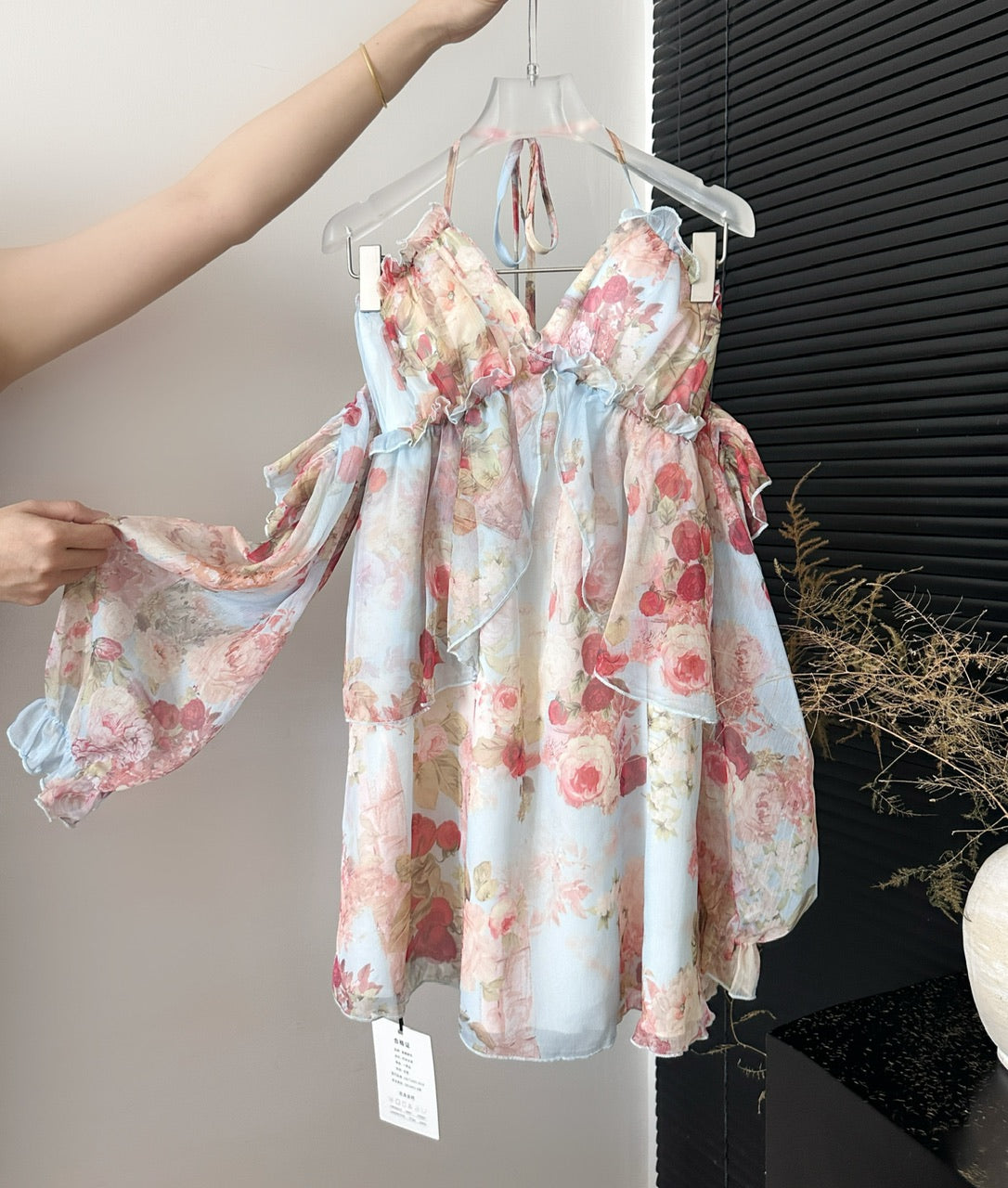 Robe d'été courte à fleurs roses, coupe trapèze, col licou, DP0015