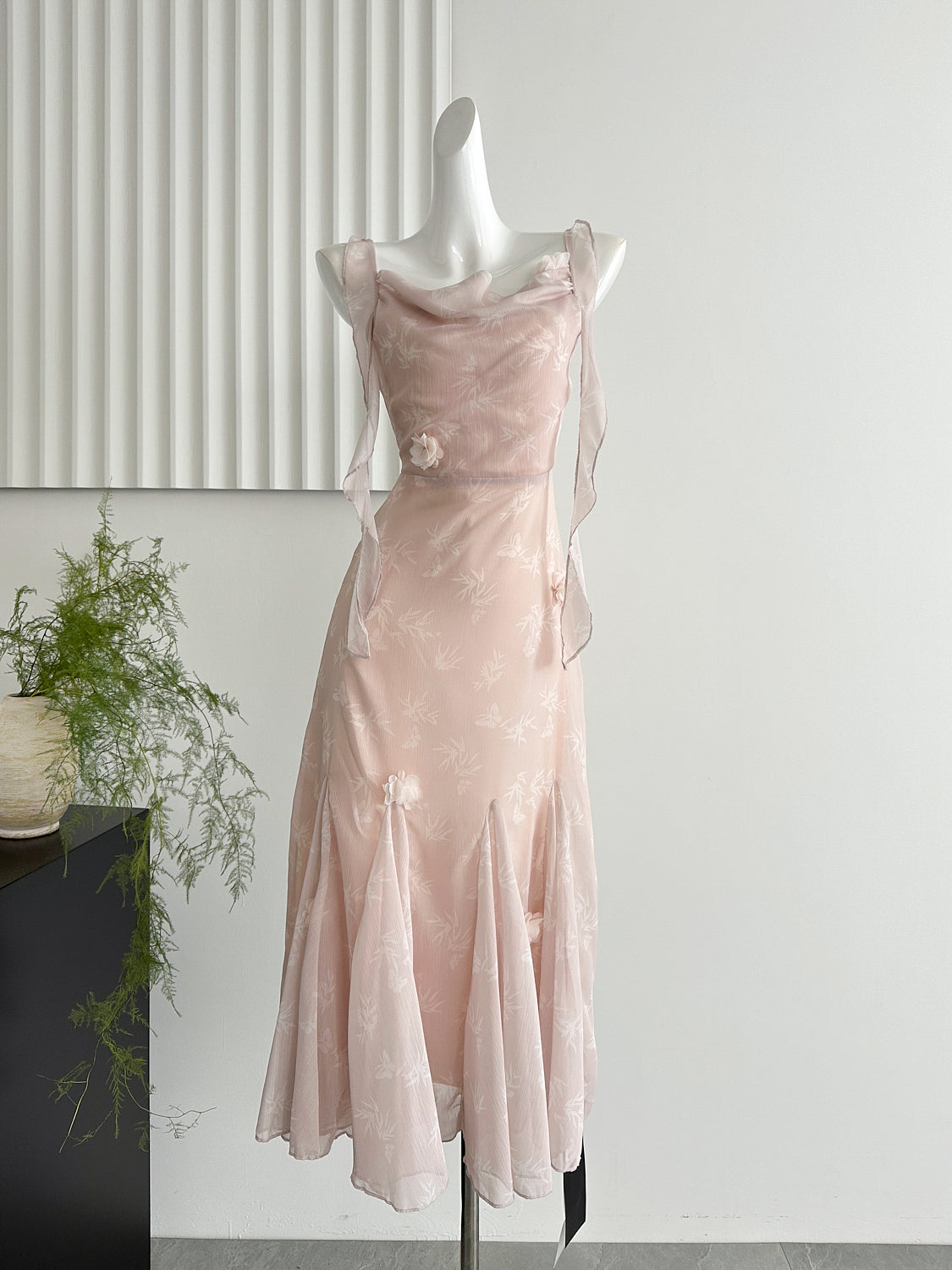 Cute Mermaid Straps Floral Pink Lace Long Summer Dress For Women DP0026