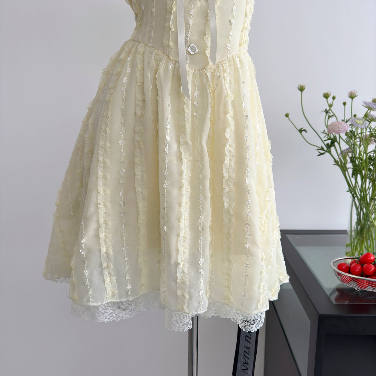 Robe d'été courte jaune à fleurs, décolleté carré, jolie robe trapèze, tenue de fête pour femmes, DP0122