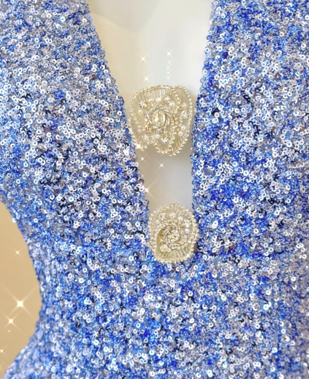 Classy Mermaid Halter V Neckline Blue Sequin Evening Dress Long Prom Dresses P0016