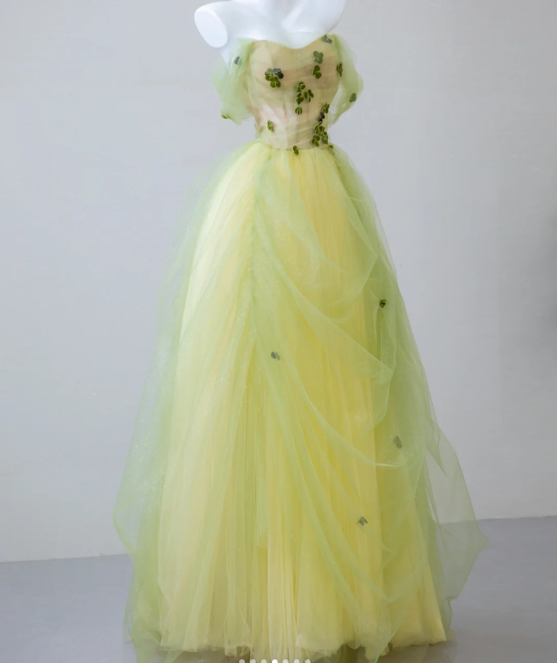 Sexy Ball Gown Off The Shoulder Sage Green Elegant Tulle Long Prom Dresses P0019