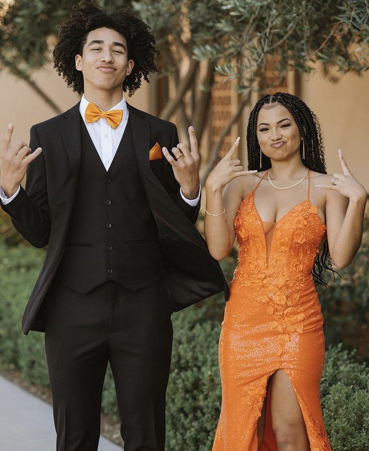 Gorgeous Mermaid Halter Orange Prom Dresses Formal Summer Wedding Guest Dresses Wedding Guest Outfits D2633