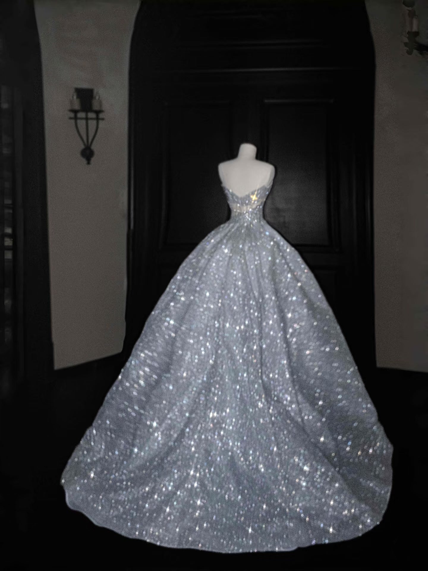 Gorgeous Ball Gown Sweetheart Sequin Long Prom Dress Party Dress Graduation Dresses DP2725